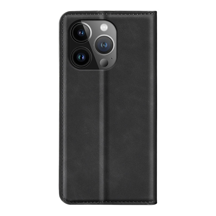 Retro-skin Magnetic Suction Leather Phone Case